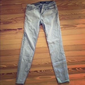 Gray skinny j brand jeans